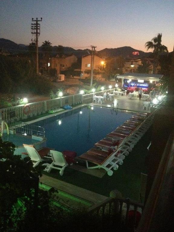 Ozturk Apart Hotel Marmaris Exterior foto